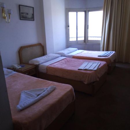Queens Valley Hotel, Restaurants, Bars And Spa Luxor Buitenkant foto