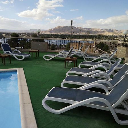 Queens Valley Hotel, Restaurants, Bars And Spa Luxor Buitenkant foto